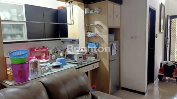 image RUMAH LEBAR 8 SEMI FURNISHED PANTAI MENTARI ROW 3,5 MOBIL HARGA 1M AN (6)