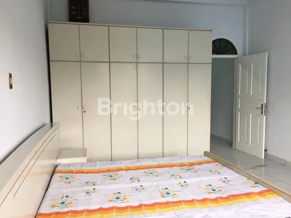 image HUNIAN STRATEGIS 3 KT DI JL MANTRI (6)