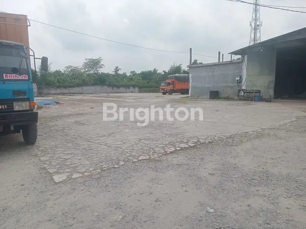 image 3 BUAH GUDANG DIATAS LAHAN SELUAS 2 HEKTAR, DI KAWASAN PERGUDANGAN JLN.MEDAN BINJAI, DEKAT DENGAN GERBANG TOL (3)