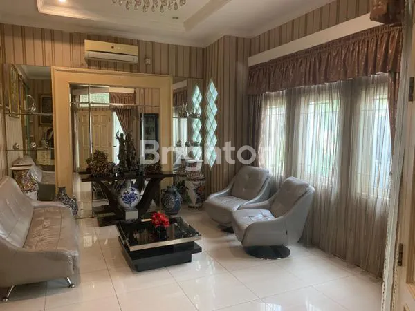 image RUMAH SIAP HUNI, BINTARO,TANGERANG SELATAN. (3)