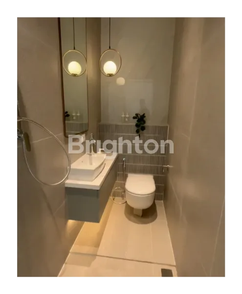 image RUMAH ANWA RESIDENCE PURI 2&3 LANTAI (5)