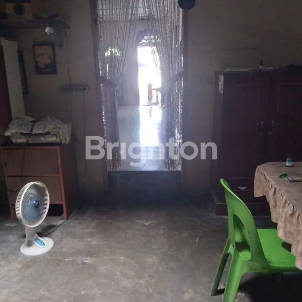 image DI JUAL RUMAH STRATEGIS DI PINGGIR JALAN UTAMA (6)