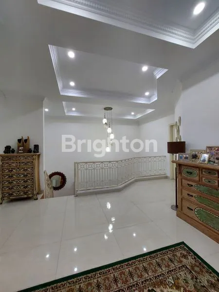 image DI JUAL RUMAH MEWAH MINIMALIS DI JAKARTA UTARA, 5-8 MENIT KE MALL KELAPA GADING,  6-9 MENIT KE LA PLAZA, 10-12 MENIT KE MALL ARTHA GADING, 10-15 MENIT KE TOL WIYOTO WIYONO (7)