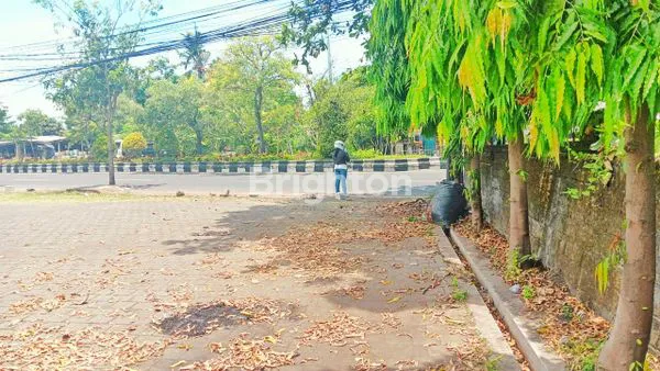 image TANAH 8,2 ARE DI LOKASI STRATEGIS DAN IDEAL UNTUK INVESTASI - DI BYPASS NGURAH RAI, KESIMAN KERTALANGU, DENPASAR TIMUR, BALI (2)