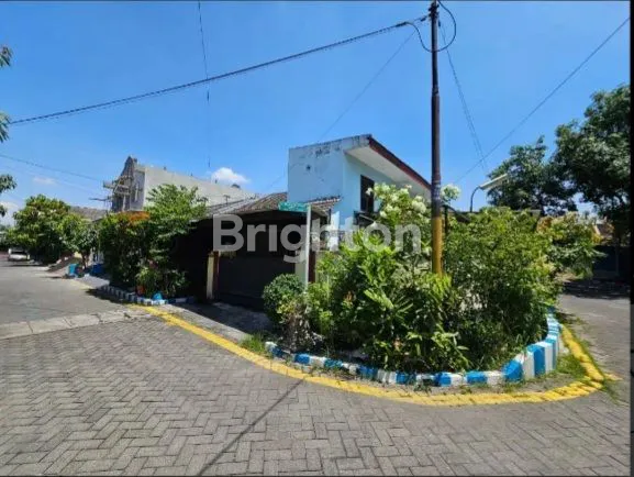 image RUMAH KOSAGRAH UPN TANAH LUAS POSISI HOOK COCOK USAHA KOS PROFIT (2)