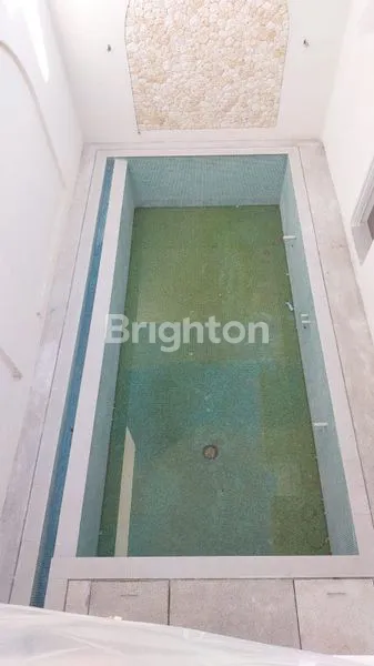 image BRAND NEW VILLA FULL FURNISHED UMALAS  (6)