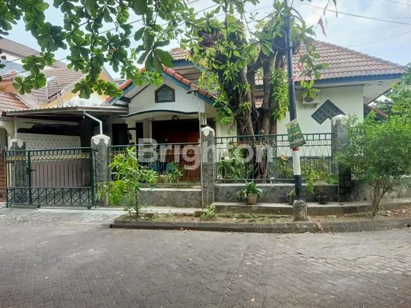 image RUMAH HOOK DEPAN FASUM (1)