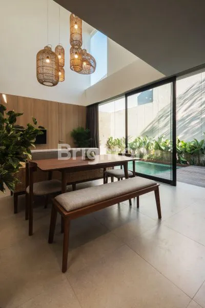 image VILLA MODERN 3BR LOKASI STRATEGIS DI UBUD, BALI (7)
