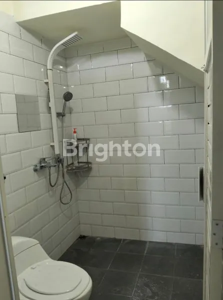 image DI SEWAKAN RUMAH SIAP PAKAI DI TENGAH KOTA SEMARANG (7)