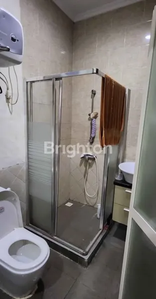 image RUMAH SIAP HUNI KLAMPIS SEMOLO STRATEGIS DEKAT MERR (4)