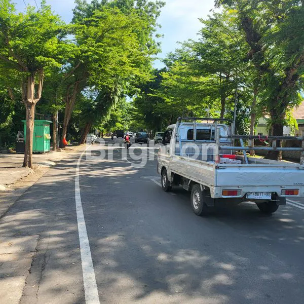 image RUKO 3 LANTAI DI OPU DAENG RISADJU (3)