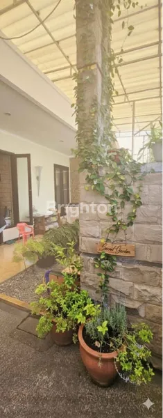 image RUMAH BAGUS SIAP HUNI KLAMPIS SEMOLO DEKAT MERR  (6)