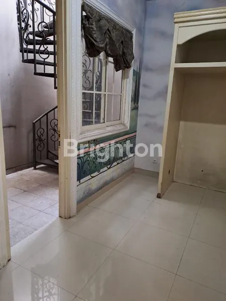 image SIAP HUNI, RUMAH 2 LANTAI FULL FURNISH KAWASAN LIPPO KARAWACI, TANGERANG (8)