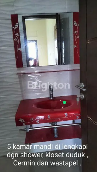 image DISEWAKAN RUMAH MEGAH 2 LANTAI DI PADANG INDAH DENPASAR (8)