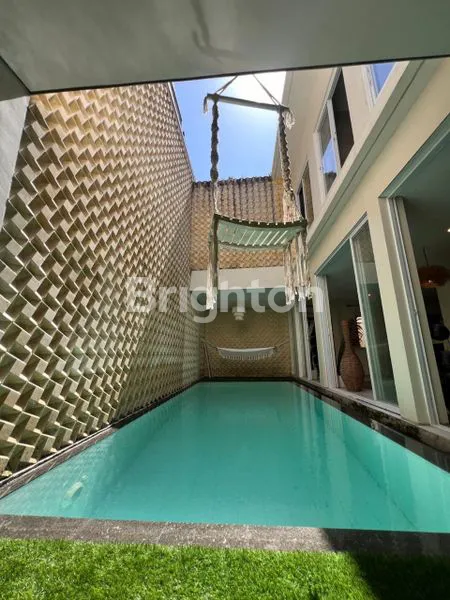 image BEAUTIFULL MODERN VILLA 3KT - SEWA TAHUNAN DI UMALAS DEKAT CANGGU (8)
