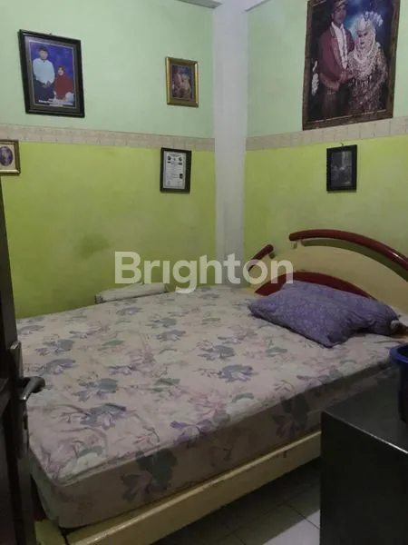 image RUMAH DI SIMPANG DARMO PERMAI SELATAN KOSONGAN  (4)