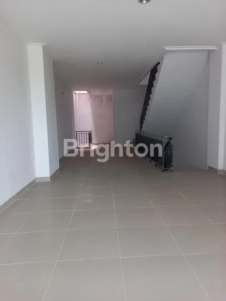 image RUKAN  4 LANTAI STRATEGIS DAN BARU DI SEDAYU CITY KELAPA GADING (4)