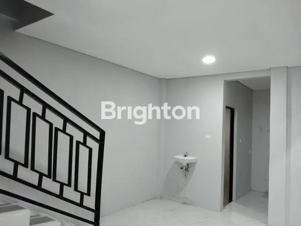 image RUMAH BARU GRESS, STRATEGIS, KAWASAN INDUSTRI KOTA, PADAT PENDUDUK (2)