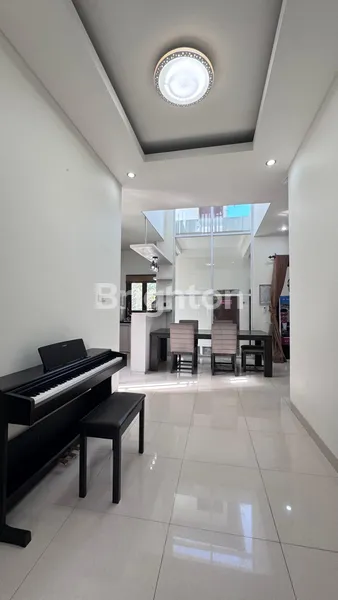 image DIJUAL RUMAH SEMI VILLA MEWAH DI UNGASAN — VIEW GWK & 5 MENIT KE PANTAI MELASTI! (3)