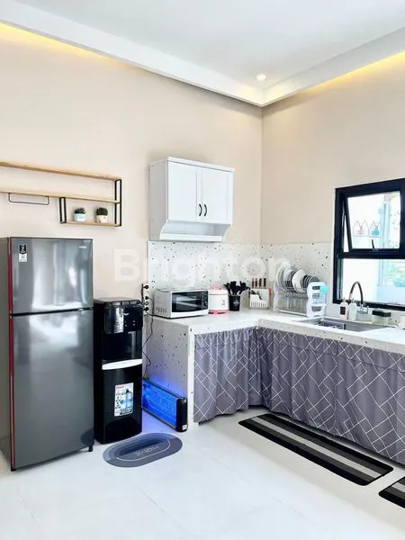 image RUMAH VILLA NAN CANTIK 2 LANTAI DI LEMBANG CIKIDANG SHM (8)