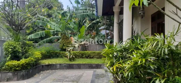 image DIJUAL RUMAH LUAS 500M² DI LOKASI STRATEGIS – AKSES GAMPANG DAN LINGKUNGAN NYAMAN (5)