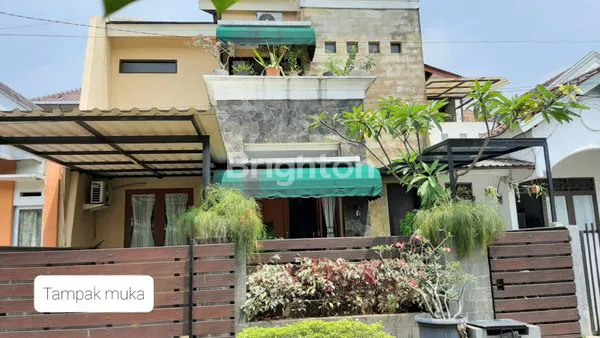 image RUMAH CANTIK 2 LANTAI SIAP HUNI DI YASMIN HARGA MURAH (1)