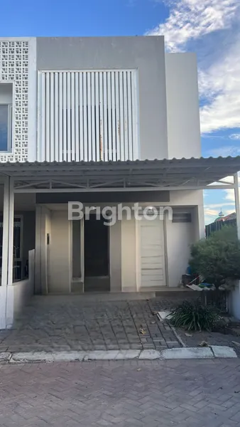 image RUMAH DIAN ISTANA DEKAT GRAHA FAMILI, DEKAT PAKUWON MALL, DEKAT MCD (1)