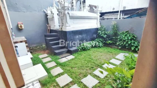 image RUMAH BARU SIAP HUNI DENGAN 5 KAMAR, LOKASI STRATEGIS DI TUKAD BATANGHARI, DENPASAR SELATAN, BALI (7)