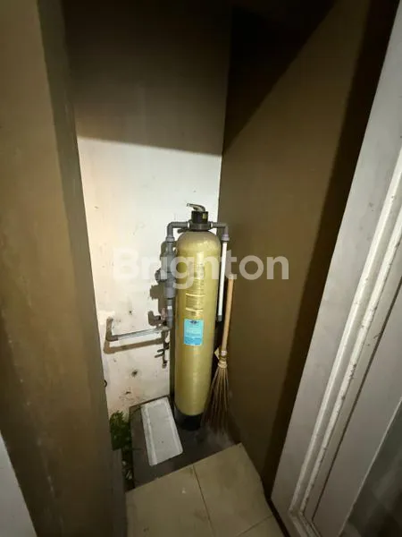 image RUMAH 2 LANTAI SUDAH RENOV DAN RAPI SIAP HUNI DI CLUSTER MONACO, PARAMOUNT, GADING SERPONG , TANGERANG (8)