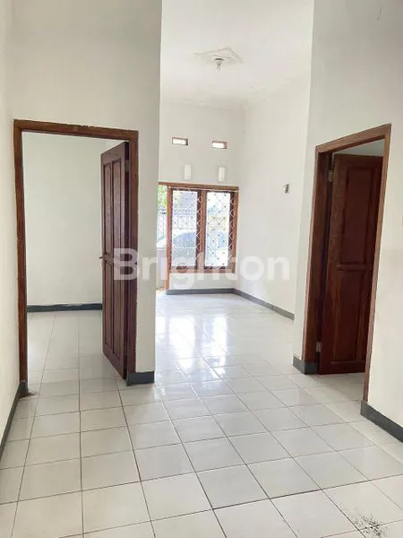 image HUNIAN NYAMAN DEKAT KAMPUS KEDOKTERAN (2)