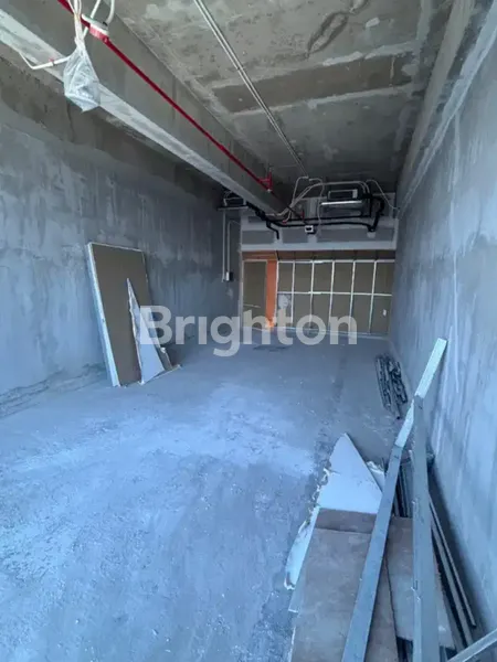 image OFFICE TOWER CIPUTRA WORLD DEKAT RS, DEKAT KAMPUS UWKS, DEKAT MAYJEN SUNGKONO  (3)