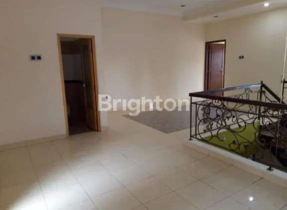 image DIJUAL 1 UNIT RUMAH 2 LANTAI YANG LOKASINYA DI KOMPLEK ANTΑΡΑΝΙ, ΚΟΤΑ BANDUNG BANDUNG (7)