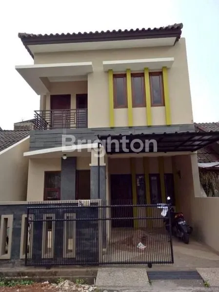 image DIJUAL 1 UNIT RUMAH 2 LANTAI YANG LOKASINYA DI KOMPLEK ANTΑΡΑΝΙ, ΚΟΤΑ BANDUNG BANDUNG (1)