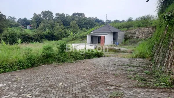 image LAHAN SIAP GARAP PERUMAHAN DI MIJEN WONOLOPO SEMARANG (4)