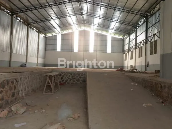 image GUDANG BARU 1300M² 3 MENIT KE TOLL CIBINONG (2)
