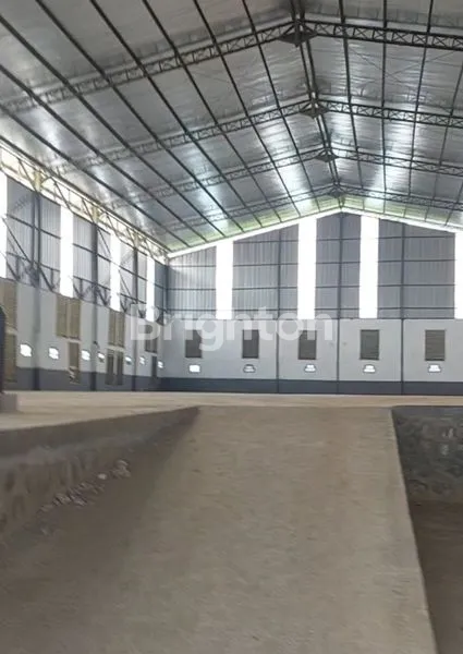 image GUDANG BARU 1300M² 3 MENIT KE TOLL CIBINONG (3)