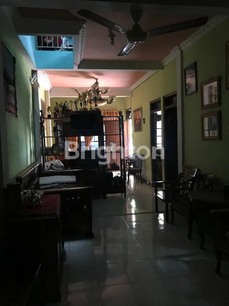 image RUMAH SIMPANG DARMO PERMAI SELATAN 2 LANTAI LOKASI STRATEGIS (3)