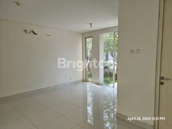 image DIJUAL RUMAH GRAND PAKUWON DEKAT CITRALAND BANYUURIP SURABAYA BARAT (3)