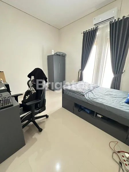 image RUMAH FURNISHED PRIVATE POOL DIBAWAH 3M DI RENON (7)