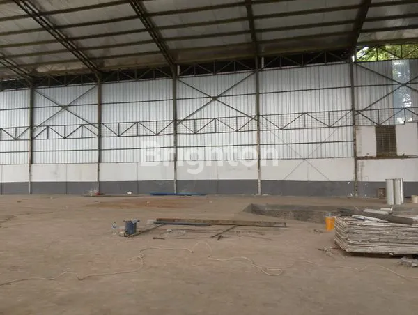 image GUDANG BARU 1500M² 3 MENIT KE TOL CIBINONG (4)