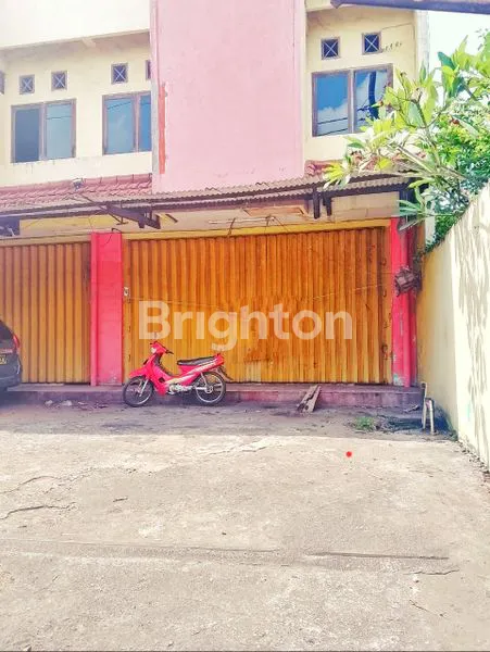 image RUKO BESAR 878M2 DI LOKASI STRATEGIS SANGAT COCOK UNTUK USAHA & INVESTASI - JL. HAYAM WURUK, DENPASAR, BALI (1)