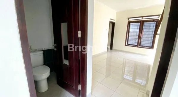 image RUMAH MINIMALIS MODERN 2 LANTAI DALAM CLUSTER LOKASI STRATEGIS DI SOEKARNO HATTA BANDUNG (6)