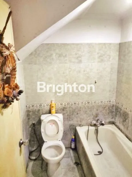 image RUMAH DI LOKASI STRATEGIS JL. TUKAD BARITO, DENPASAR, BALI - HARGA 2M-AN (6)