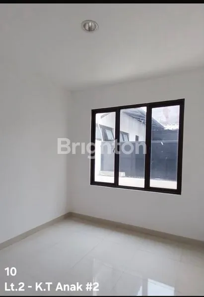 image HUNIAN NYAMAN 2 LANTAI DEKAT MRT LEBAK BULUS (3)