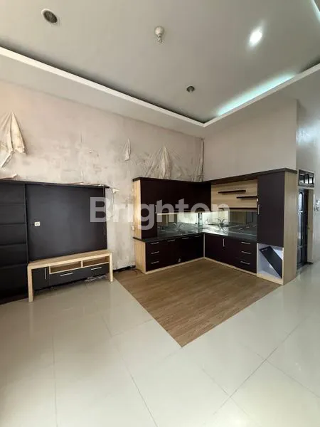 image RUMAH HIT TANAH PRADAH PERMAI DEKAT DARMO PERMAI, PAKUWON MALL, HR MUHAMMAD, CITRALAND. SURABAYA JAWA TIMUR (1)