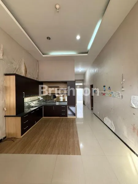image RUMAH HIT TANAH PRADAH PERMAI DEKAT DARMO PERMAI, PAKUWON MALL, HR MUHAMMAD, CITRALAND. SURABAYA JAWA TIMUR (4)