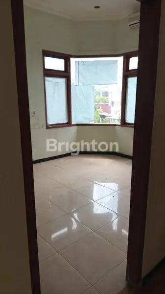 image RUMAH 2 LANTAI BUTUH RENOVASI AREA GRAHA ESTETIKA BANYUMANIK SEMARANG4 (6)