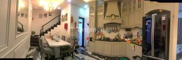 image MURAH !! RUMAH BARU SUNTER 3 LANTAI SEMI FURNISH  JALAN LEBAR SHM  BISA NEGO (7)