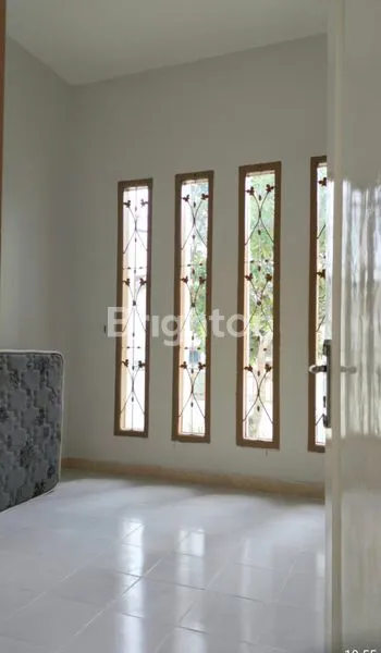 image RUMAH BERSIH, CANTIK, DAN LUAS VILLA DAMAI BALIKPAPAN (4)