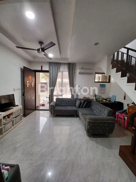 image JUAL CEPAT NEGO SAMPE DEAL RUMAH 2.5 LANTAI SEPATAN (3)